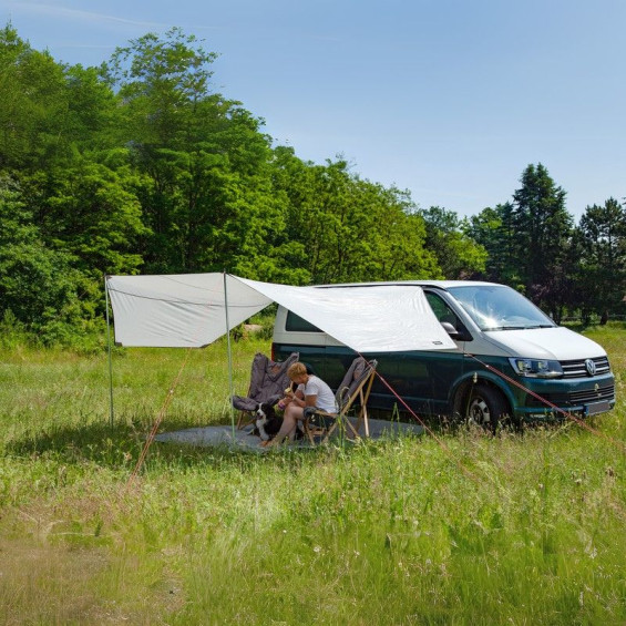 Universal shade cloth...
