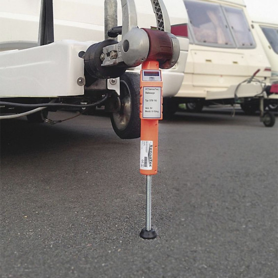 Drawbar weight scale for towbar