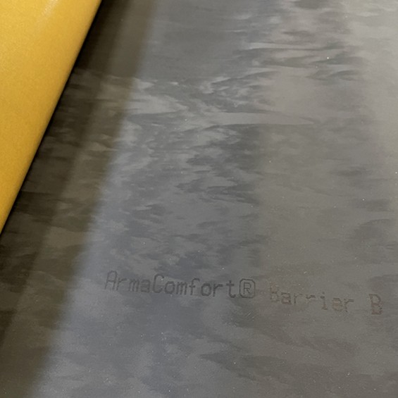 Schalldämmung ausgebauter Van