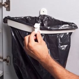 Soporte de cubo de basura para furgoneta