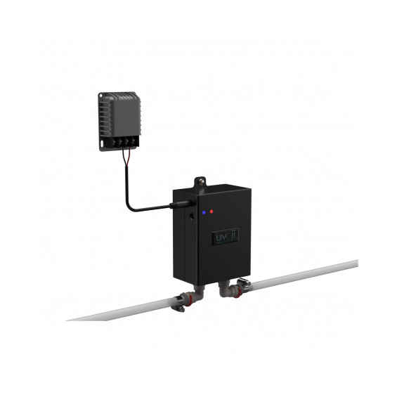 Wasserreiniger OJI VAN Uvoji – Vorderansicht mit UV-C LED-Anzeige und Logo