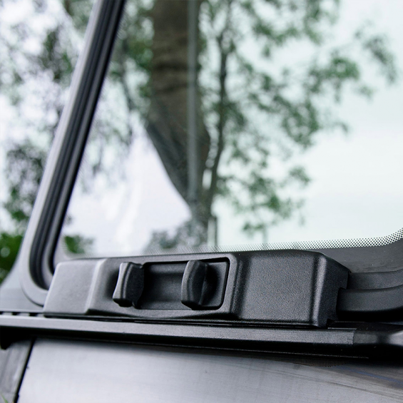 Flush-fitting sliding window opening system T6