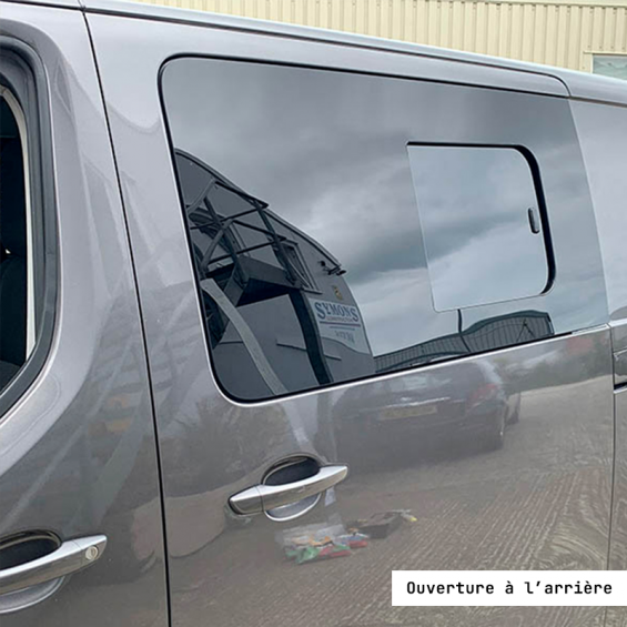 fenêtre coulissante avant gauche vivaro