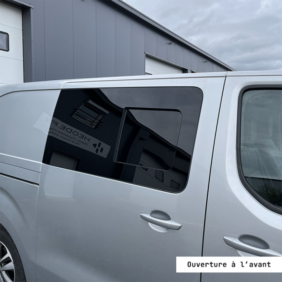 vitre coulissante droite vivaro