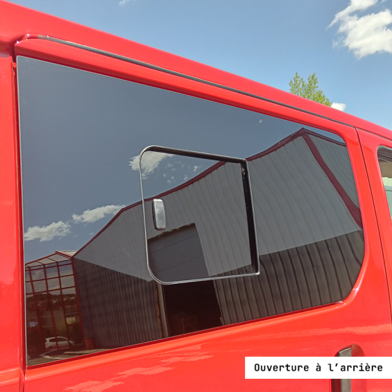 Right sliding panoramic window with rear opening NV 200
