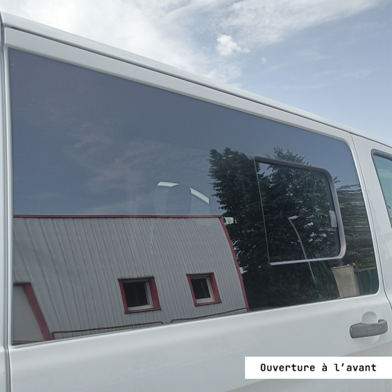 fenêtre coulissante avant droite custom