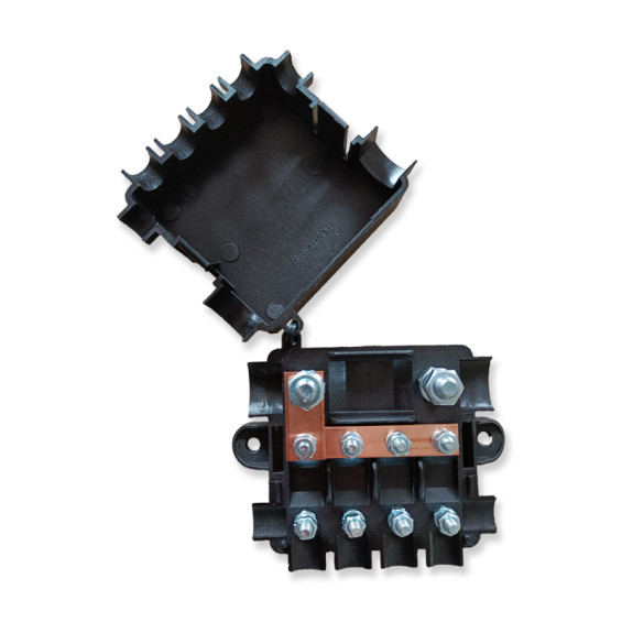 fuse holder 1 mega and 4 midi for electrical installation