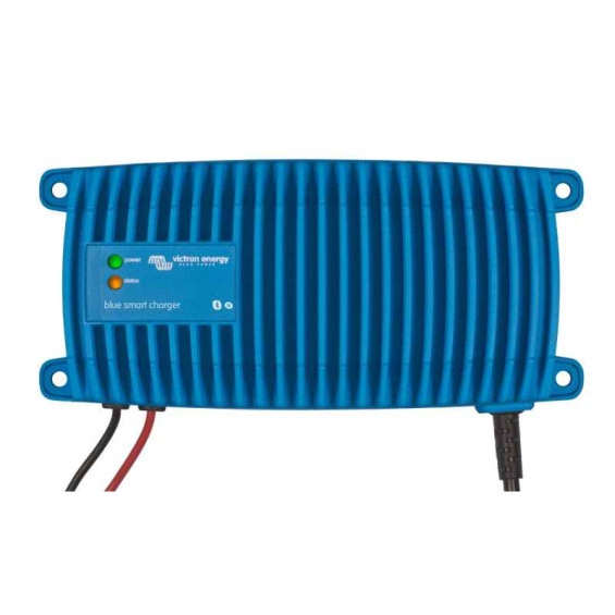 Blue Smart IP67 charger for 12V battery
