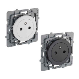 2P+T 230V flush socket...