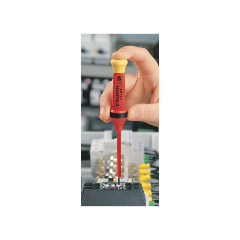 Application situation VDE insulated screwdriver set - Würth